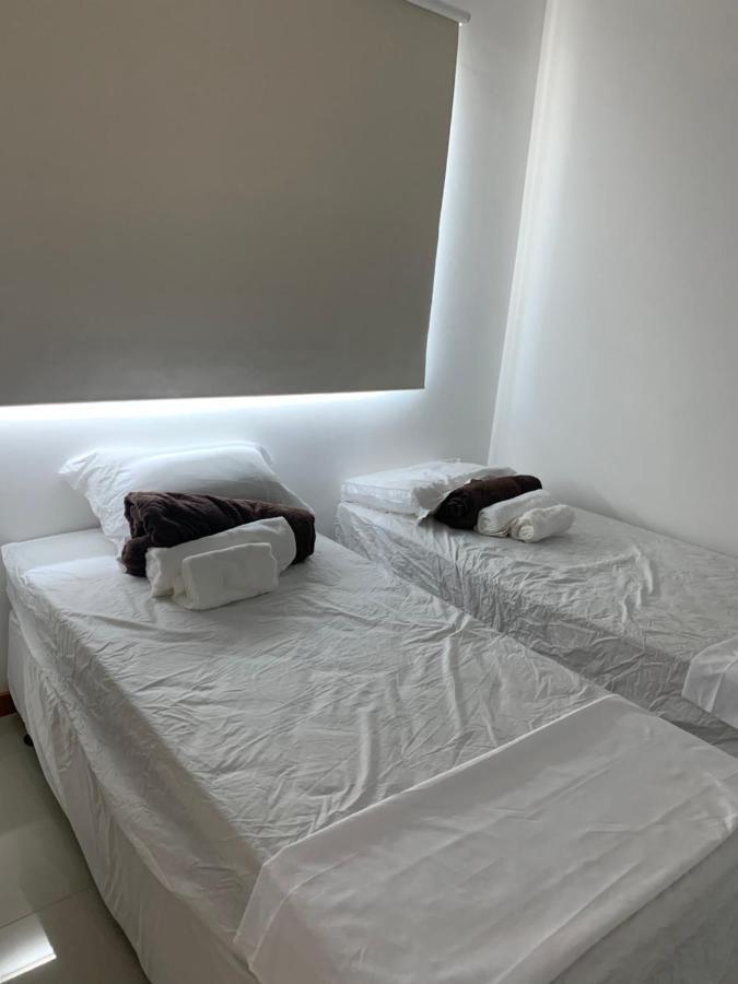 Casa 3 Suites Com Piscina Privativa - Ao Lado De Vilas Do Atlantico! Lauro de Freitas Esterno foto